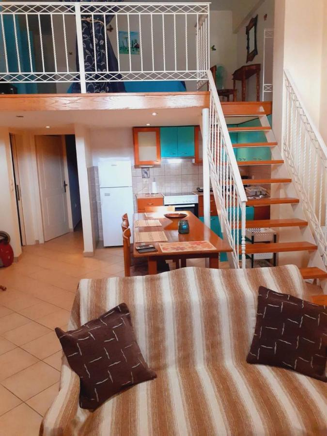 Tzil Home Кипарисия Екстериор снимка